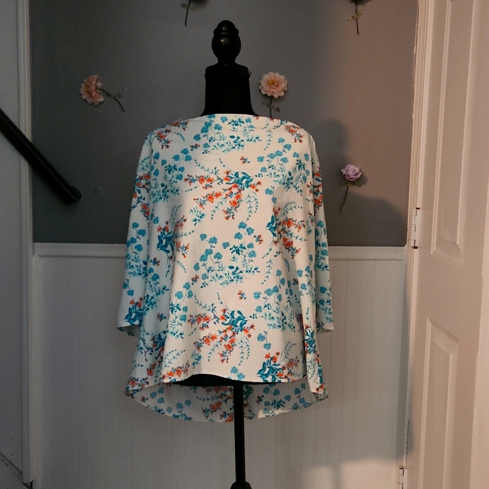 XL Charming Charlie White & Teal Floral Print Cold Shoulder Top